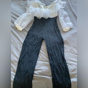 Elegant vintage 80s Black and White Jumpsuit